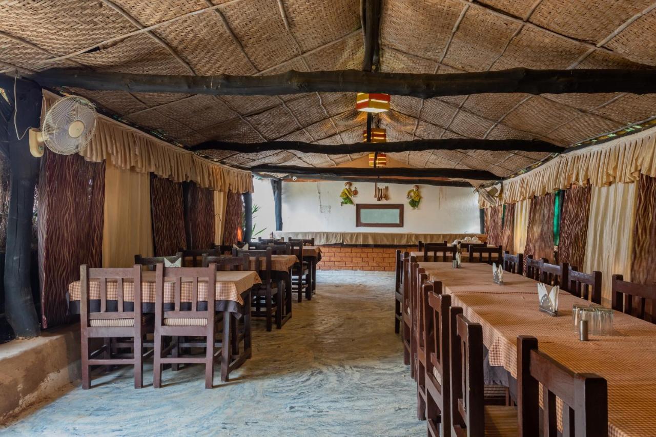 Kanha Village Eco Resort Bagian luar foto