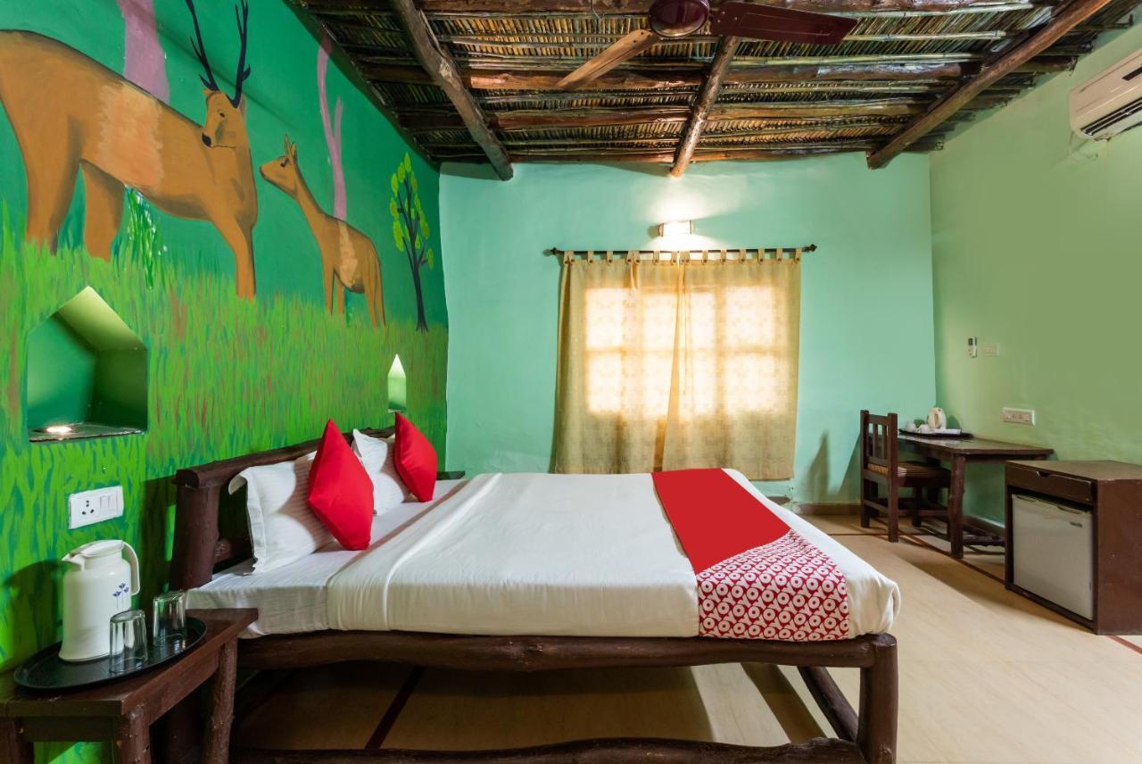 Kanha Village Eco Resort Bagian luar foto