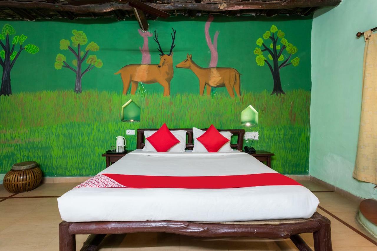 Kanha Village Eco Resort Bagian luar foto