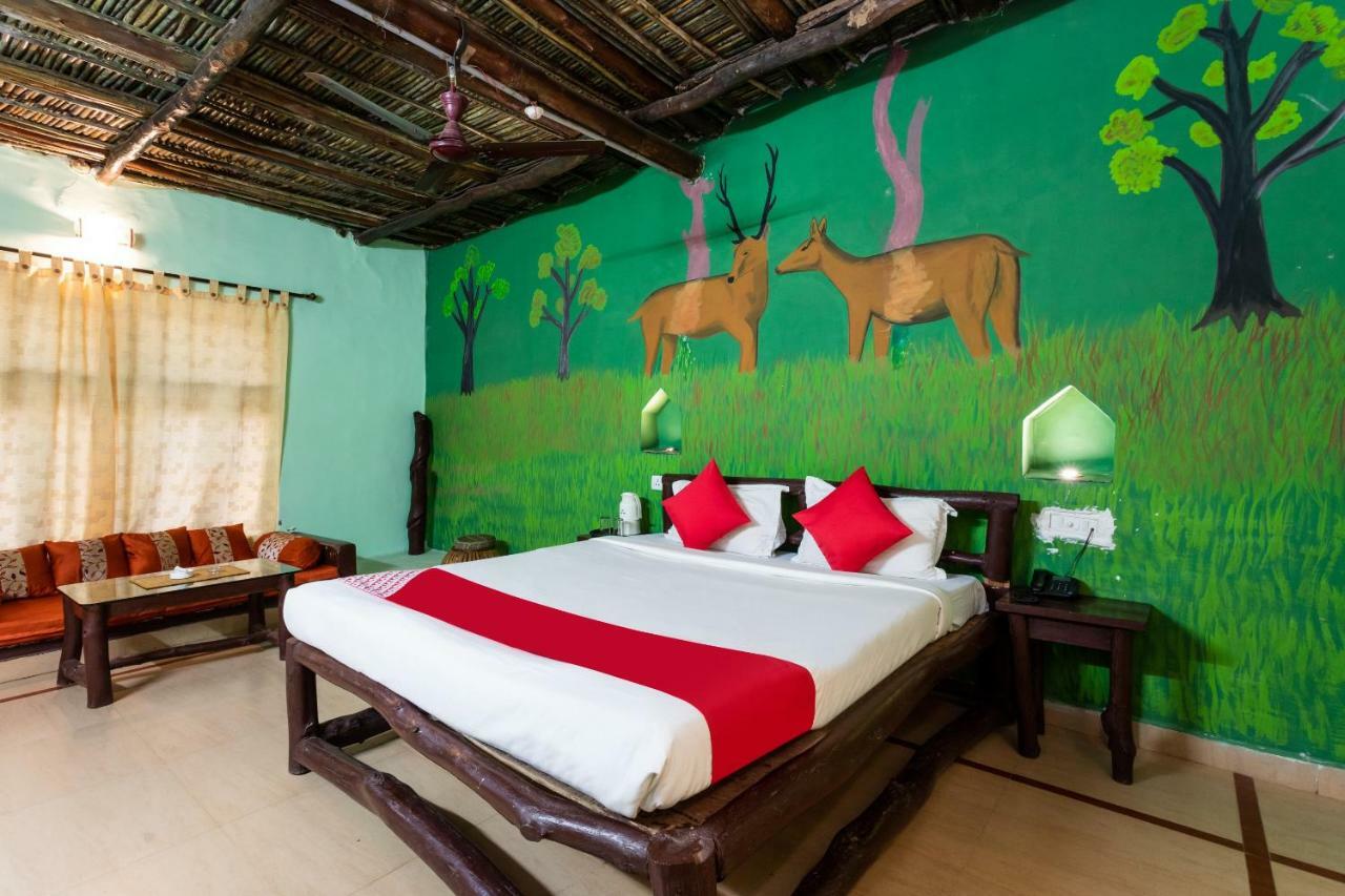 Kanha Village Eco Resort Bagian luar foto